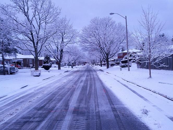 Cairnside Cresent, Toronto after a Light Snowfall